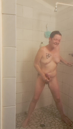 ZenitheBloodRose: सुपर स्टीमी शॉवर सत्र