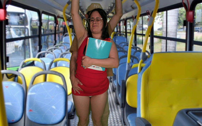 Kasallpimenta: 学生在公交车上被抚摸！