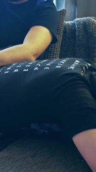 Amateur-junge bekommt sein erstes spanking