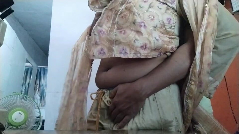 Nirman: Pasangan desi India