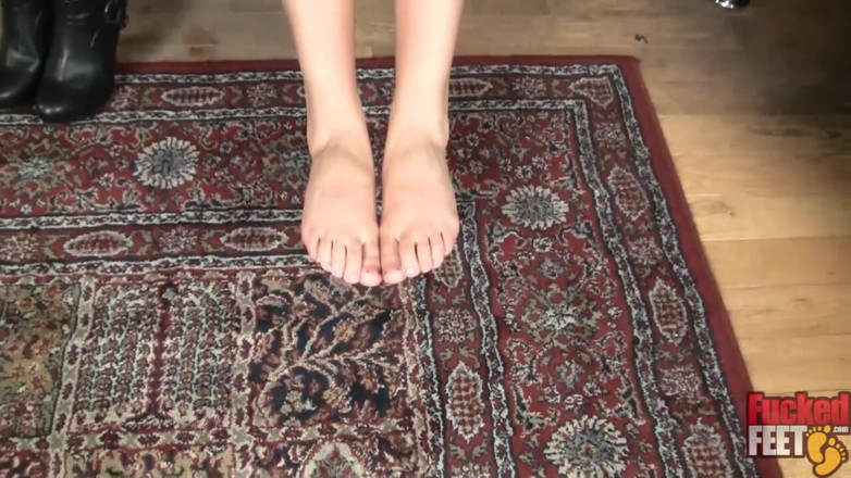 Fucked Feet: Sexy foot worship and footjob!!