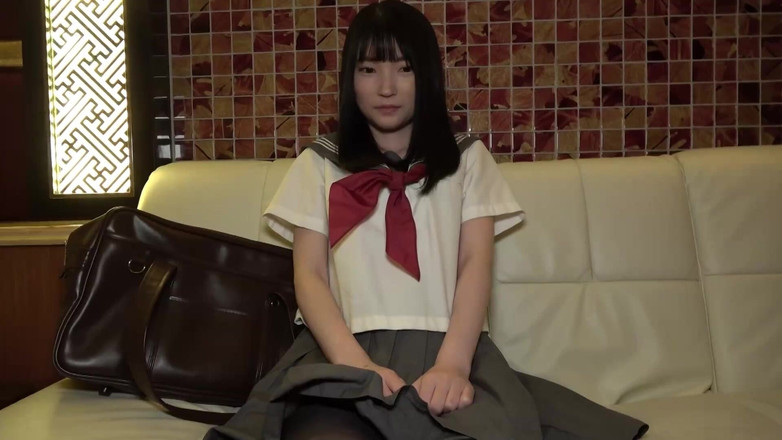 Strix: 関西弁中出しK-girl ひなのは身長も穴もちっちゃいひなの(18)