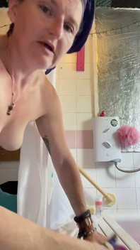 Hot MILF with Perfect Tits Showers and Chats Away to You About Vanilla Life