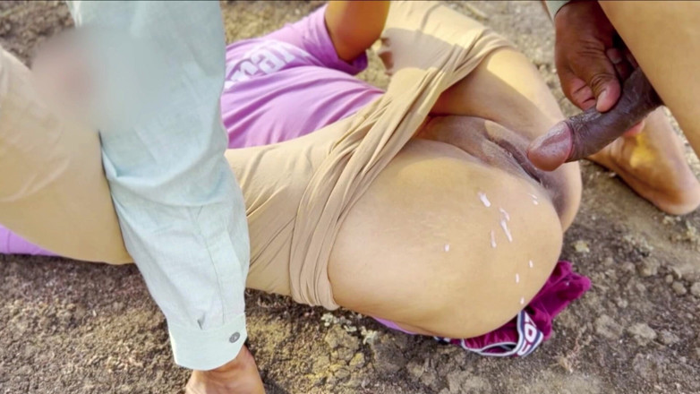 Your_aisha: Desi Village Girl Fuck Tight Pussy in Outdoor XXX Video...