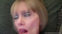 Wicked Sexy Melanie: Amatoare matură este futută și umplută cu spermă în perspectivă la persoana 1