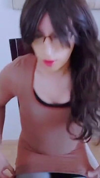 쉬메일이 자위하고 환상을 품는다
