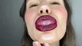 Kırmızı dudaklı tükürük yavaş oyun mo 4