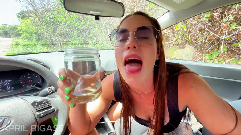 April BigAss: Minum Kencing Dalam Semua Hari, Kami Ditangkap Berisiko Tinggi, Creampie...