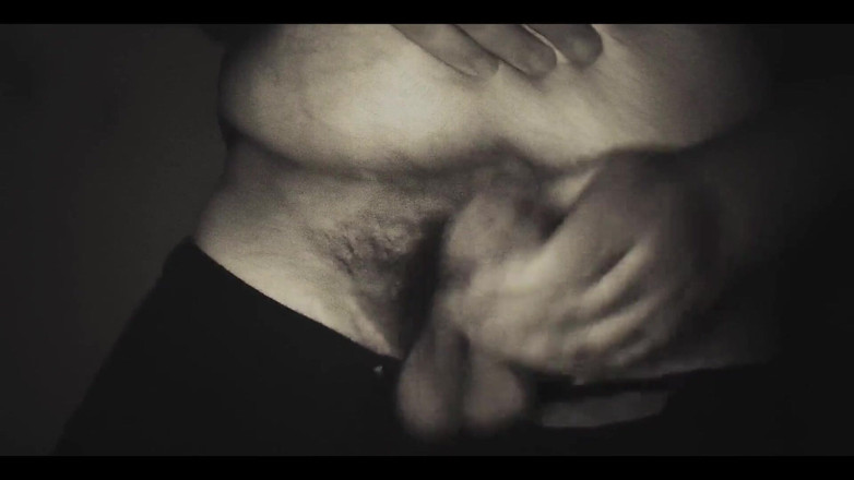 LapinouCoquin: กูชักว่าวและเขย่าไข่