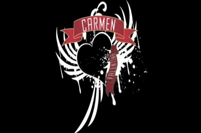 Carmen Valentina: Carmen Valentina si naolejovala svůj zadek