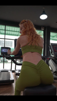 Who Wants to Be My Gym Partner After Watching This?