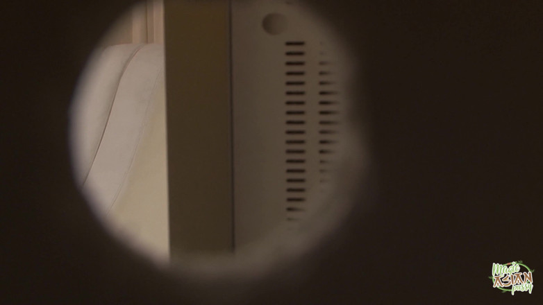 Magic Asian Pussy: Yataktaydılar ve gecenin ortasında seks yapmaya başladılar