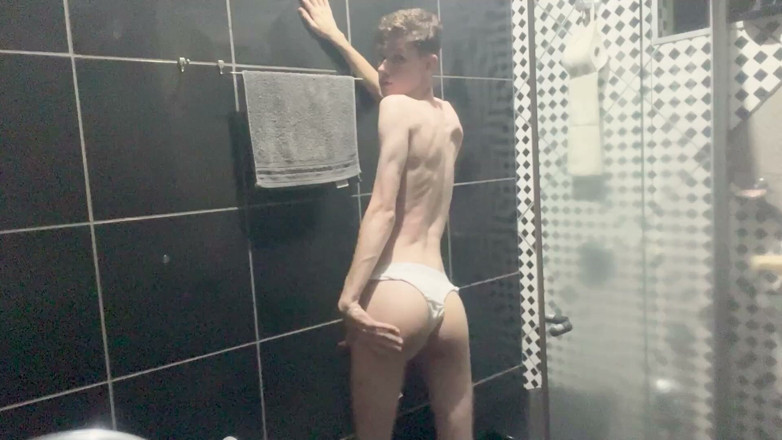 Kedoimath: Kedoimath - a Twink Just Showing Your Body Before Shower