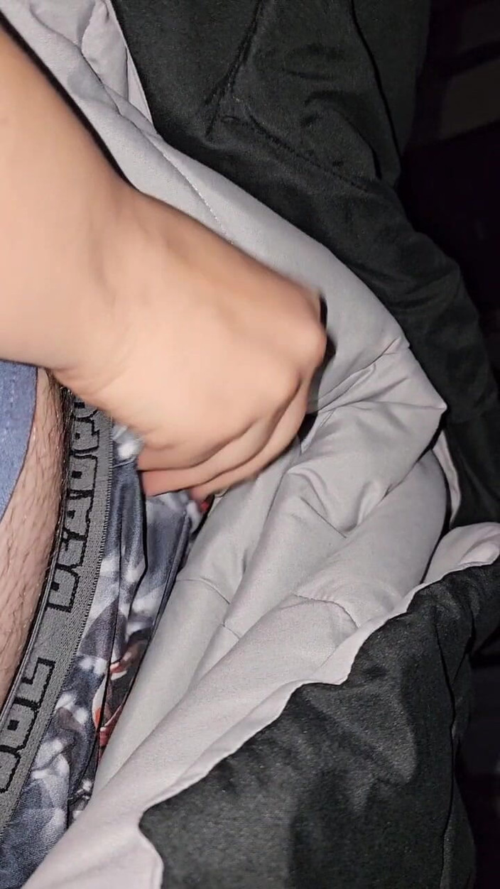 Funhousewife69: Baba için 3. sakso babalar gününde dölünün tadını seviyor