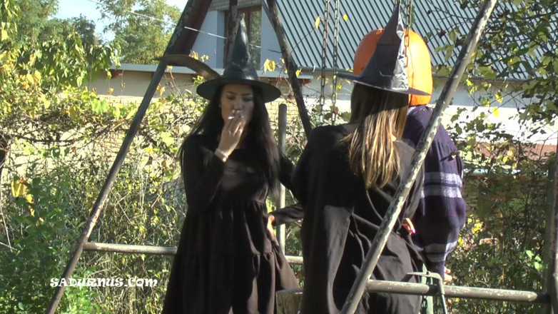 Sadurnus: Happy Halloween! Smoking and CBT