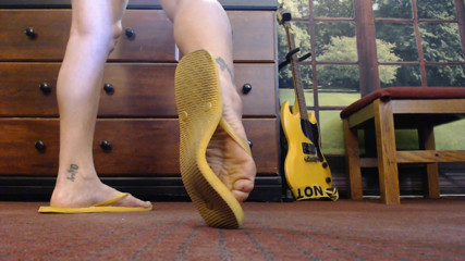 Abby Anna: Yellow flip flops