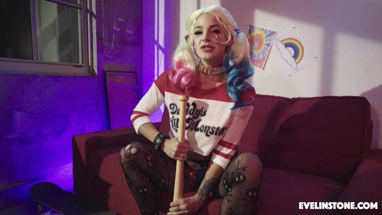 Evelin Stone: Harley Quinn Sph PAWG JOI