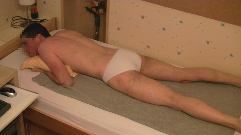 Mark Hannes: スリップベッドのハンプマスターベーション