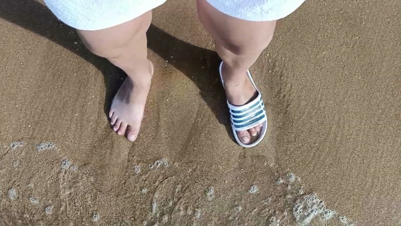 Idmir Sugary: Feet and the Sea Extra Slowmotion - One Foot Barefoot and...
