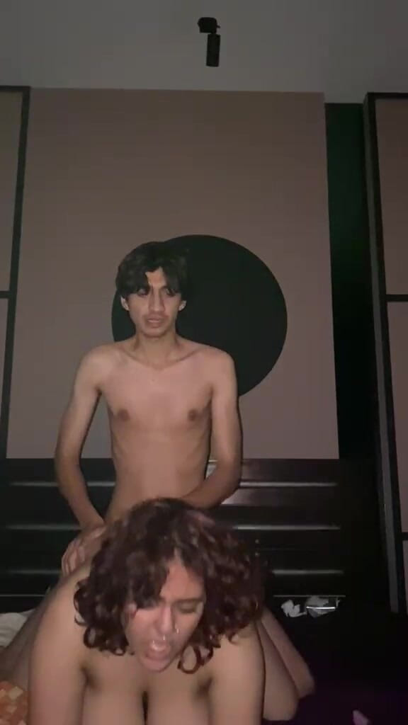 bobandvinegar: Sie liebt backshots