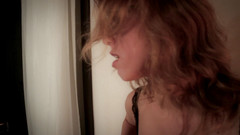 Hot Pornstars: Sexy holka s velkým tělem tančí ve svém sexy prádle...