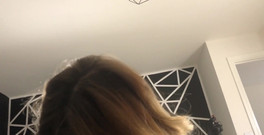 Samantha Flair: Hanya muka - betapa mem bosan! Menyalahkannya kerana tidak menunjuk kamera...