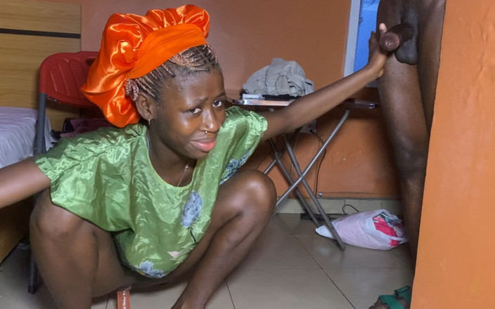 Moonlight blues: Stepbrother Caught Ebony Teen Stepsister Masturbating and Offered Her BBC...