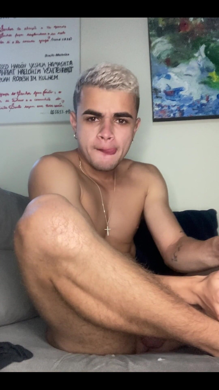 Paixao: Playing with My Feet