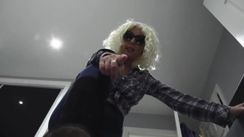MartinsMrsMilf: Boots Crunching Humiliation Video
