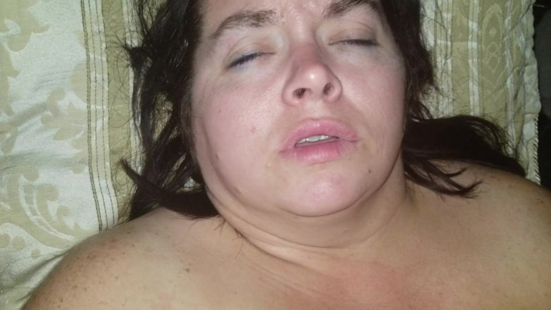 SexyNEBBW: Sexy BBW uses dildo and gets fucked