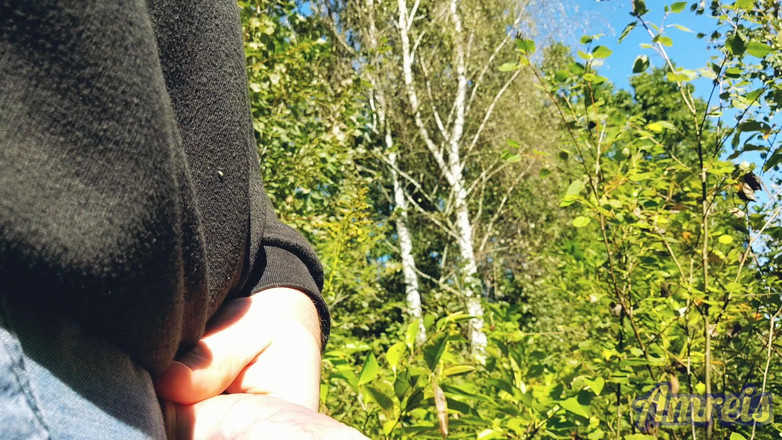 Amreis: Первая осенняя дрочка в лесу. Было мало времени, но я закончил!
