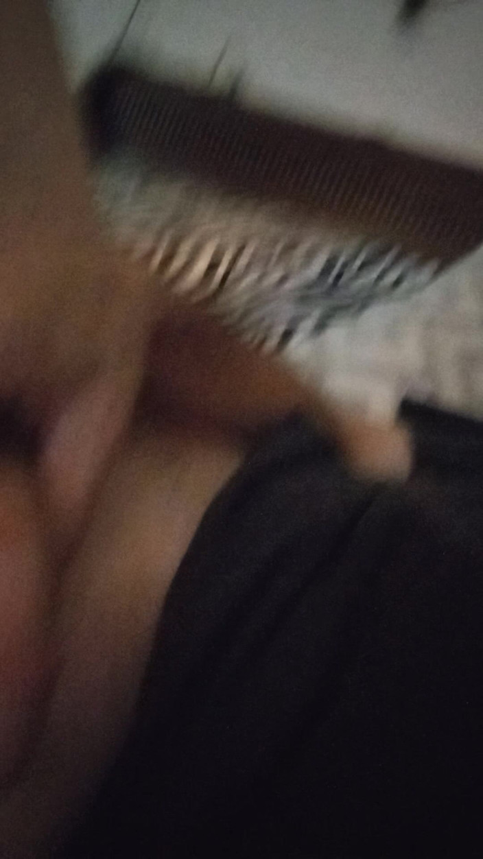 HornyRabbit69: Чувствует себя отлично, доктор отбил меня