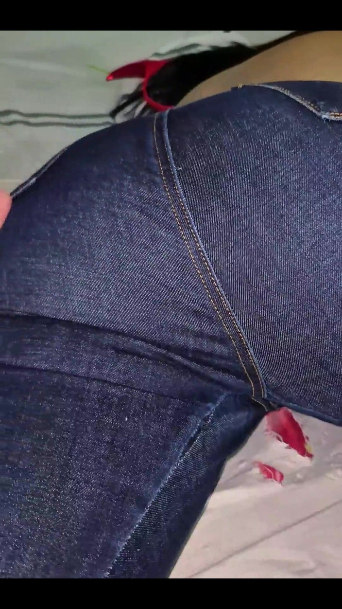 Pikaa6: ハロウィンを過ごすためにアメリカに行ったベネズエラの女性とセックスすること。