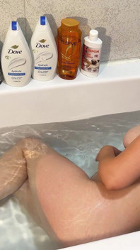 Het leven met je gasige vriendin: een dag vol scheten 4k