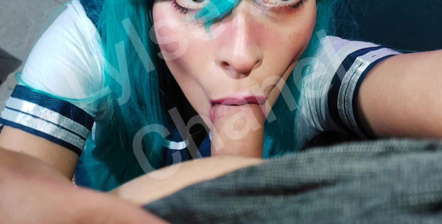 Lylsexxx: Je rencontre une belle Otaku Cosplayeuse à la convention et nous...