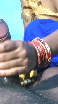 Deshi Bhabhi Fucked by Boyfriend