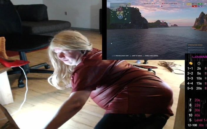 wicki von trannyston: De vloer neuken
