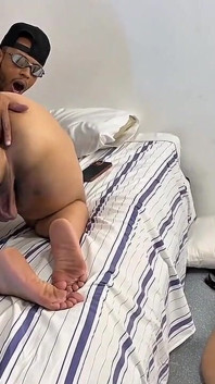 Buď opatrný, moje žena nesmí vědět, snědl jsem kamarádku své ženy po bloku...
