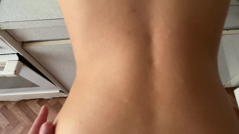 Caroline_Gray: Couple amateur maison, sexe et pipe dans une chambre avec...