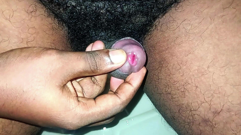 rahuman: Sólo masturbace s velkým čůrákem