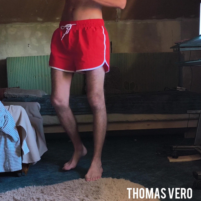 Vero Thomas: Bercakap dengan kau Hanjob Hairy Dick.
