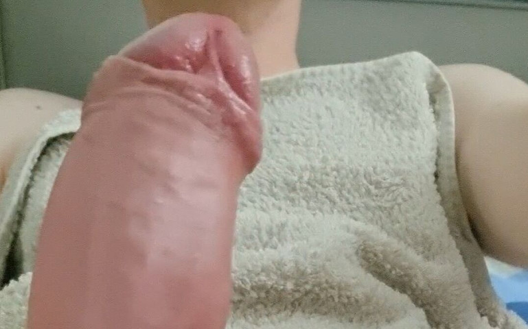 Cumming in My Bed on My Towel (No19xh) Cumming in My Bed on My Towel (No19xh)