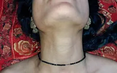 Indiana Xshika seduz seu meio-irmão mais jovem