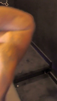 Pornostars Lehren Fans, Wie Man in Wilder Orgie Fickt