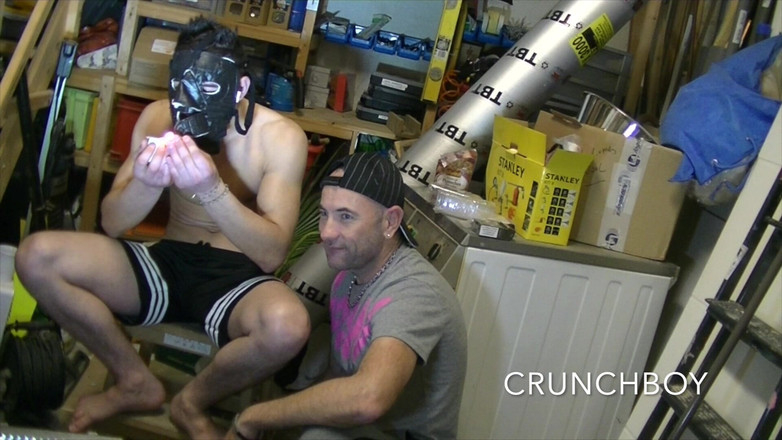 Only bareback sex party with friends: 2128 Смоктання прямого болгарського чувака