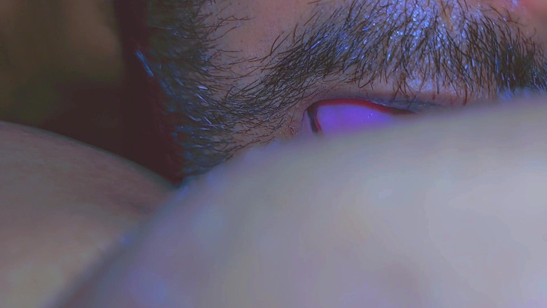 Housewife 69: 我热辣的继妹想要被我的阴户舔舐