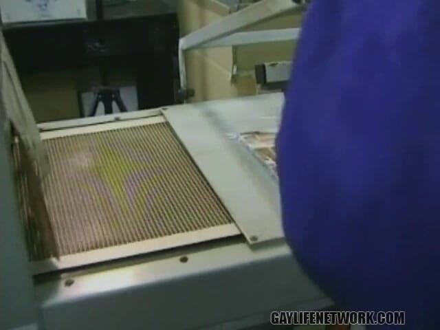 Gay Life Network: Orgie fantastică în fabrică