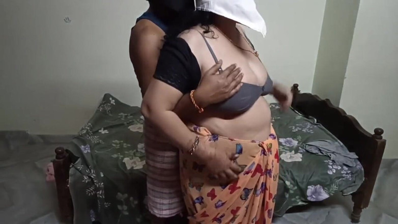 Telugu-fuckers: デジ義理の妹後背位スタイルハードコアライディングストロークと義理の兄弟