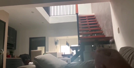 Dirty Talking Guy: Poslouchám je, jak šukají a stříkají