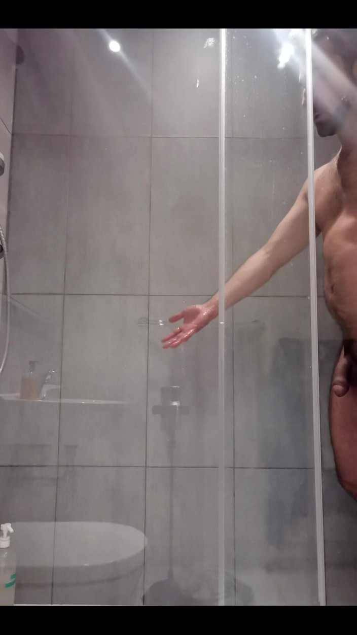 Tj Tantra: อาบน้ําตอนเช้า